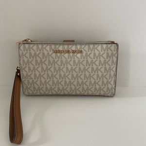 MK wristlet wallet